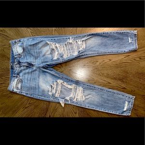 FASHION NOVA BOYFRIEND JEANS SIZE 1